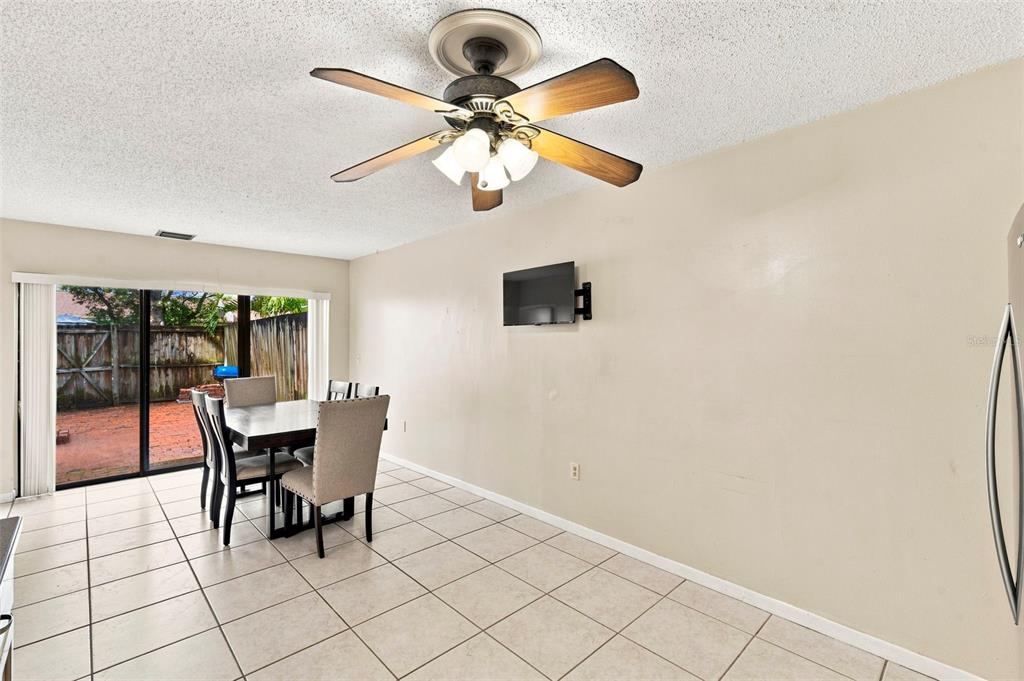 2095 Sunset Point Road, Unit 2302 Clearwater, FL 33765 - Photo 21 of 51 Gallery Image 21