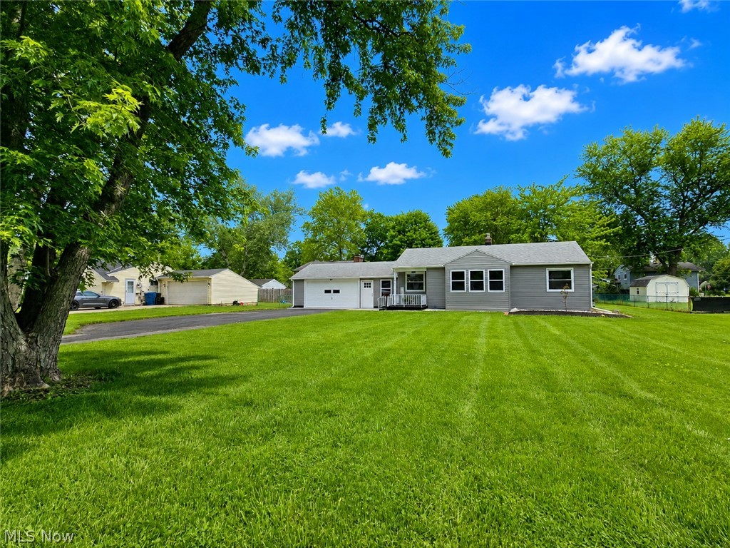6175 Jaycox Road North Ridgeville, OH 44039 - Photo 2 of 37 Gallery Image 2