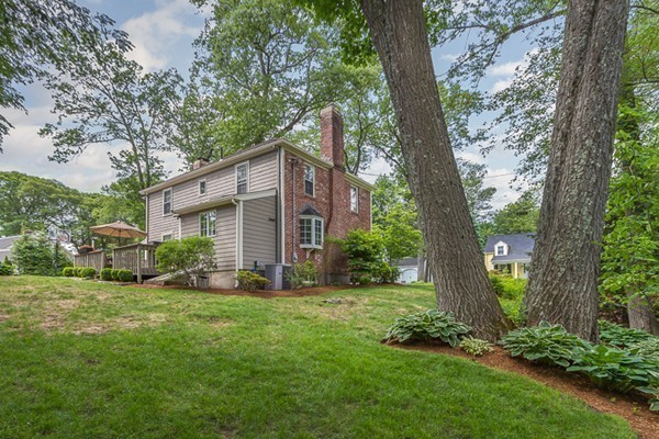 20 Pine Ridge Road Reading, MA 01867 - Photo 28 of 28 Gallery Image 28