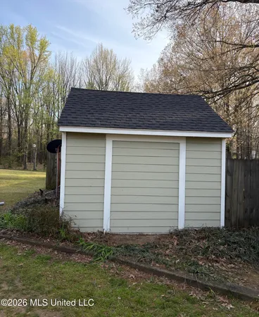 $279,900 | 1915 Gayfer Drive, Horn Lake, MS 38637