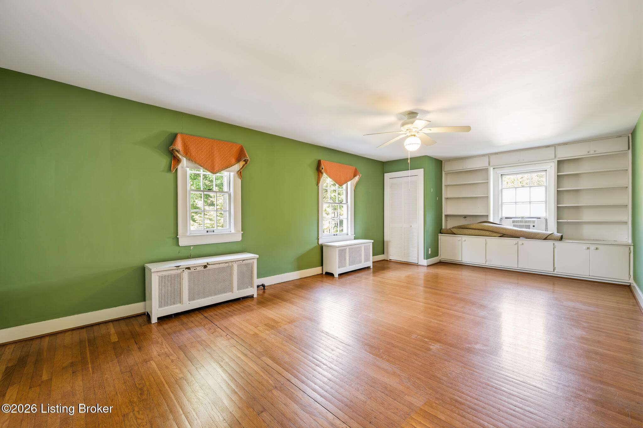 3309 Thrush Road Louisville, KY 40213 - Photo 26 of 49 3309 Thrush Rd-32