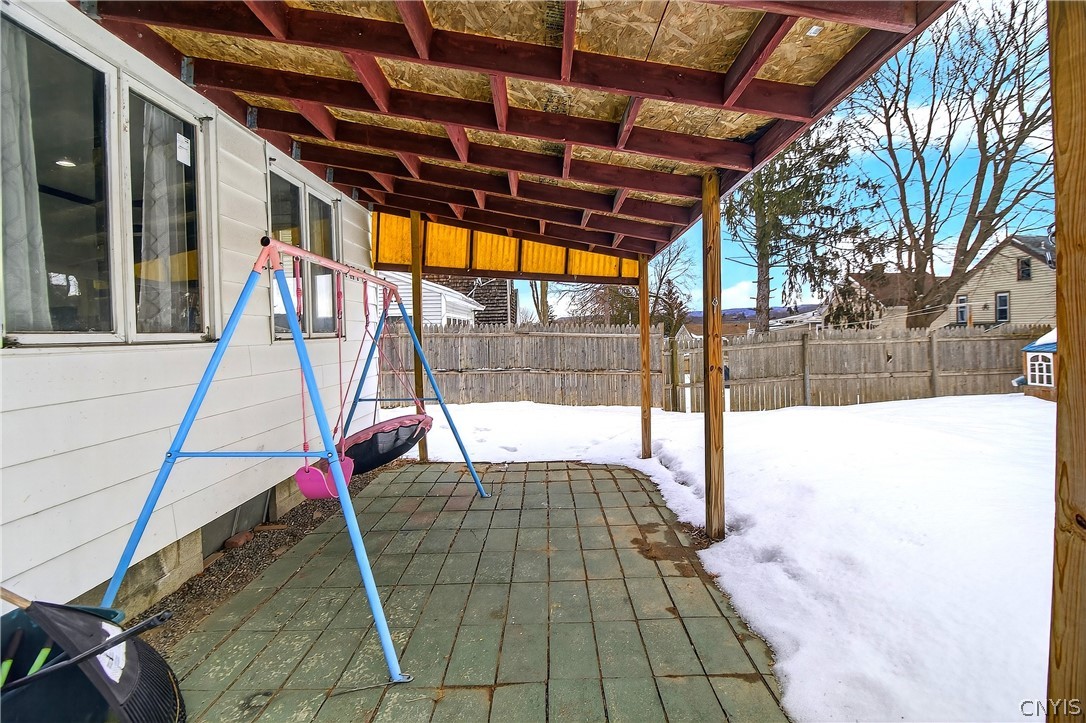 1213 Walnut Street Utica, NY 13502 - Photo 33 of 34