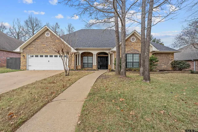 $479,900 | 1205 Parkview Drive, Tyler, TX 75703