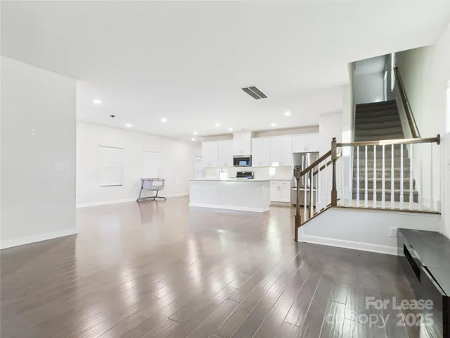 $2,600 | 6725 Good News Drive, Charlotte, NC 28215