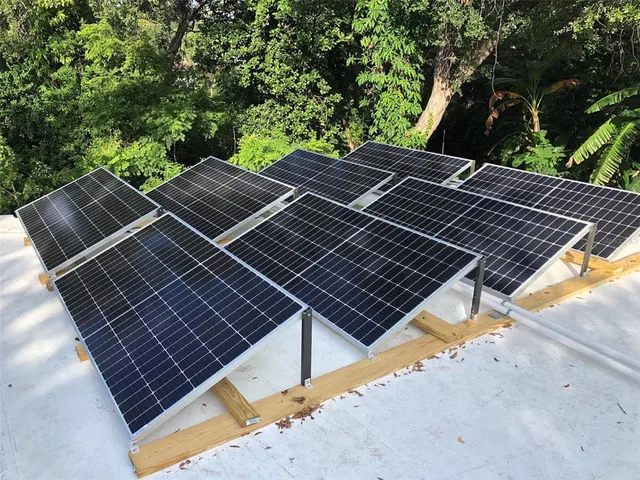 $939,000 | 1880 Belleair Road, Clearwater, FL 33764