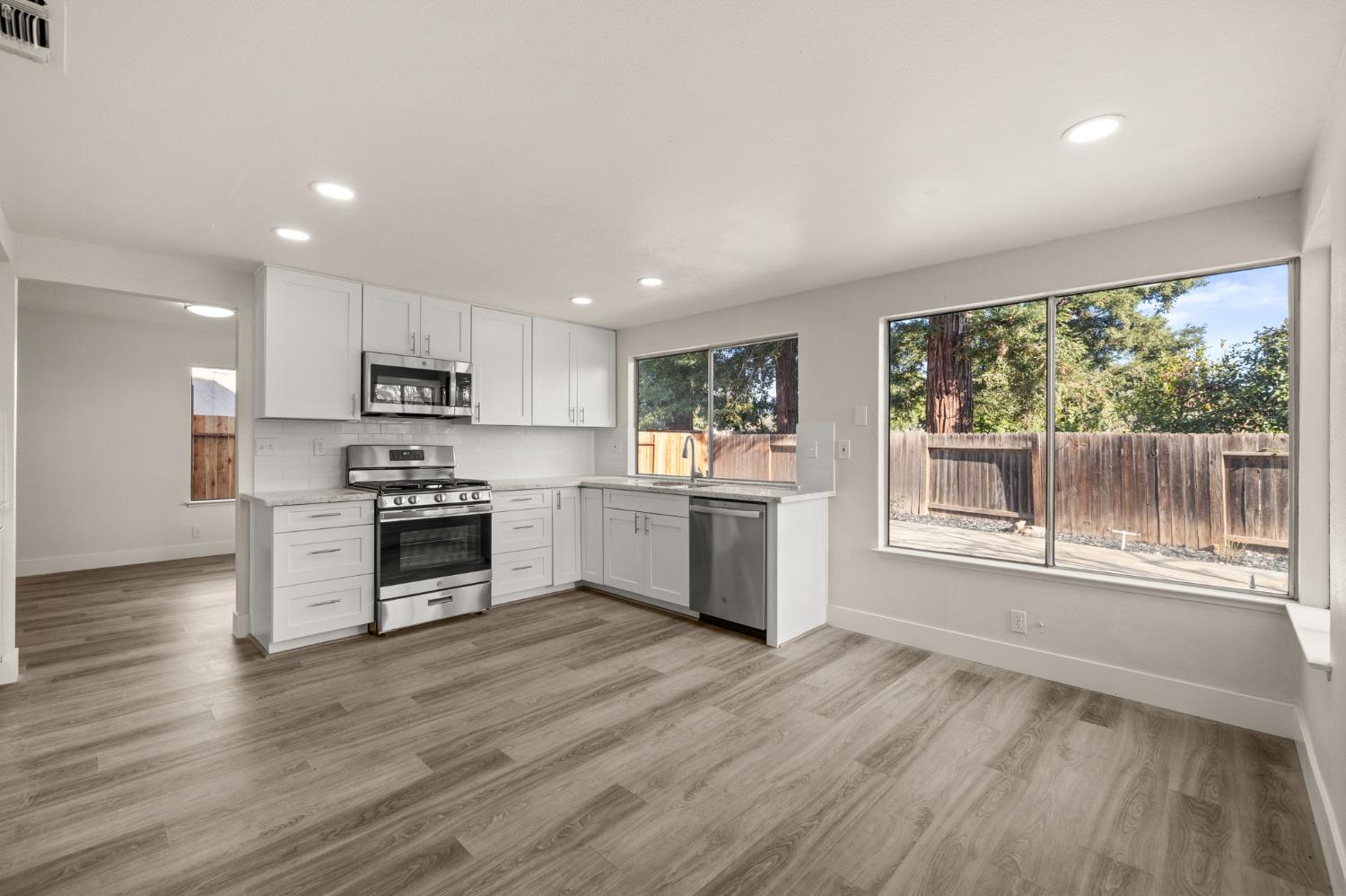 4925 Puma Way Carmichael, CA 95608 - Photo 36 of 71