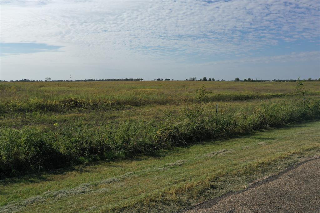 33-acres Battle Lake Road Mart, TX 76664 - Photo 4 of 18 a view of a lake with a yard