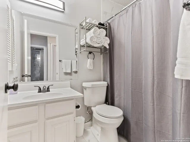 $1,900 | 8114 Indian Bend, San Antonio, TX 78250