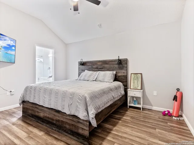 $1,900 | 8114 Indian Bend, San Antonio, TX 78250