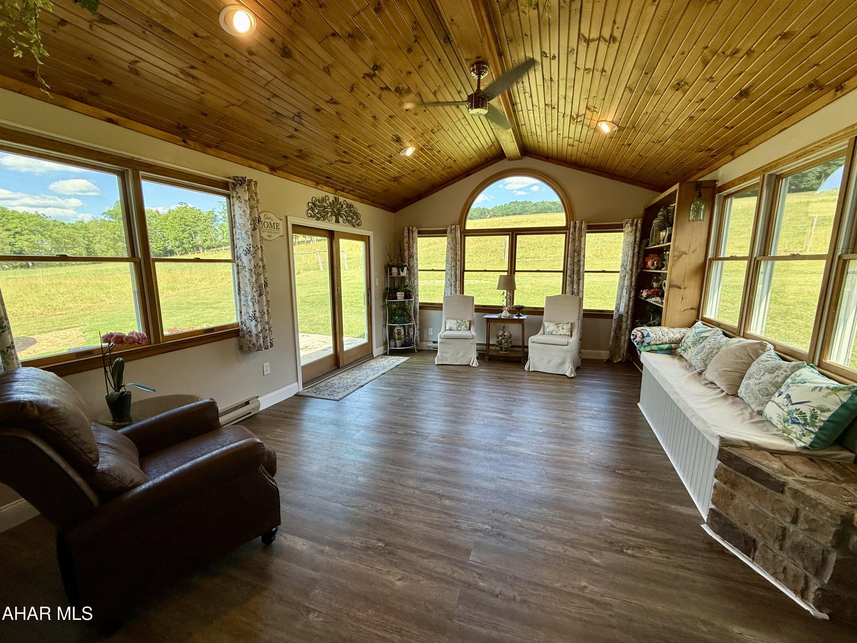 2348 Raystown Road Everett, PA 15537 - Photo 25 of 79