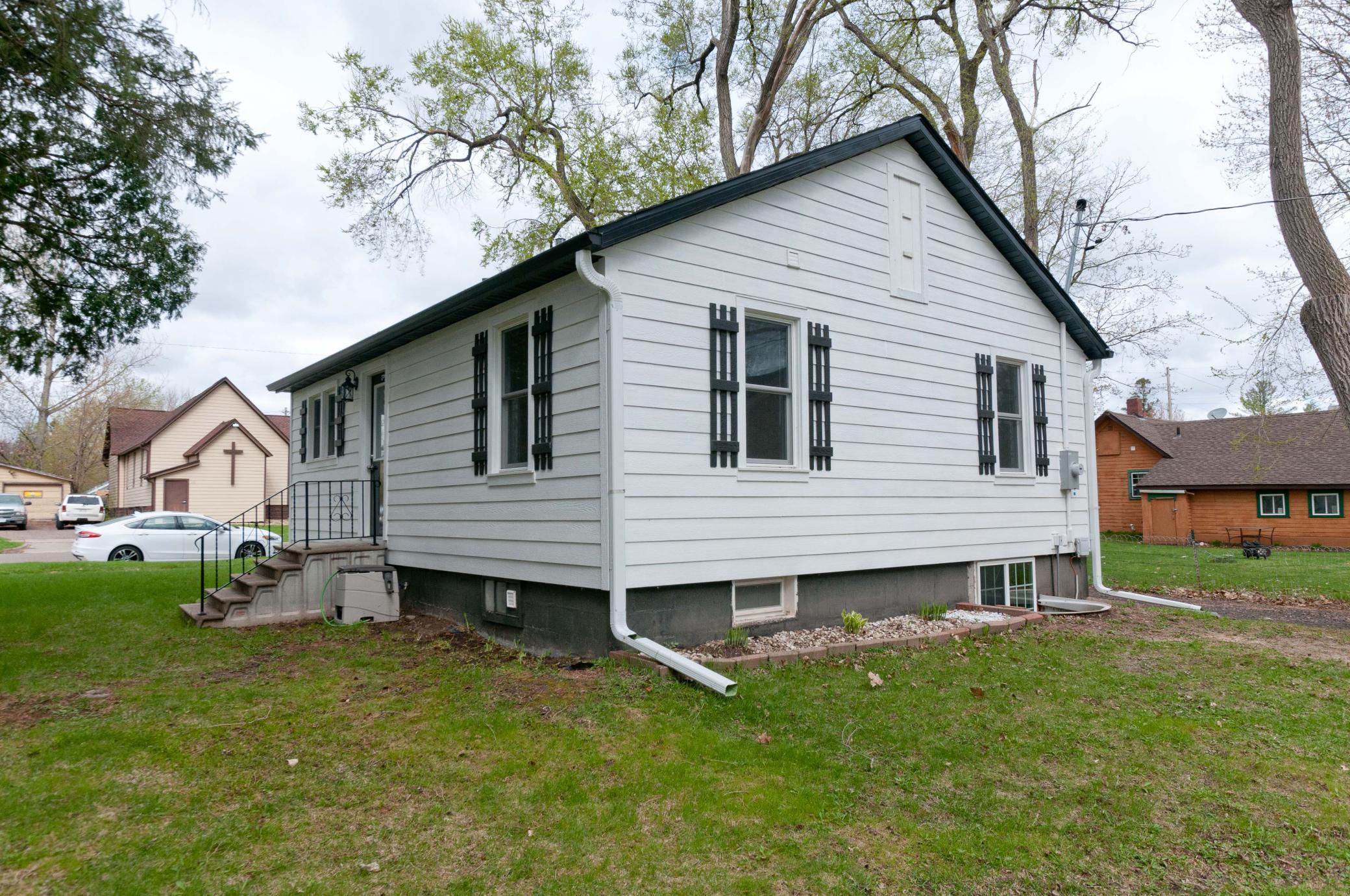 311 Noble Avenue Rice Lake, WI 54868 - Photo 4 of 26