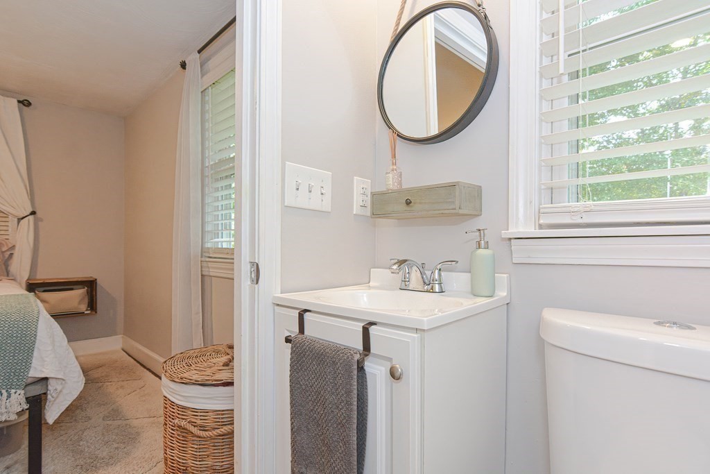 15 Suffolk Road Sharon, MA 02067 - Photo 20 of 34 Gallery Image 20