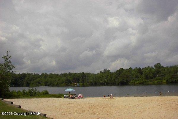 Emeral Lakes Beach Area 2