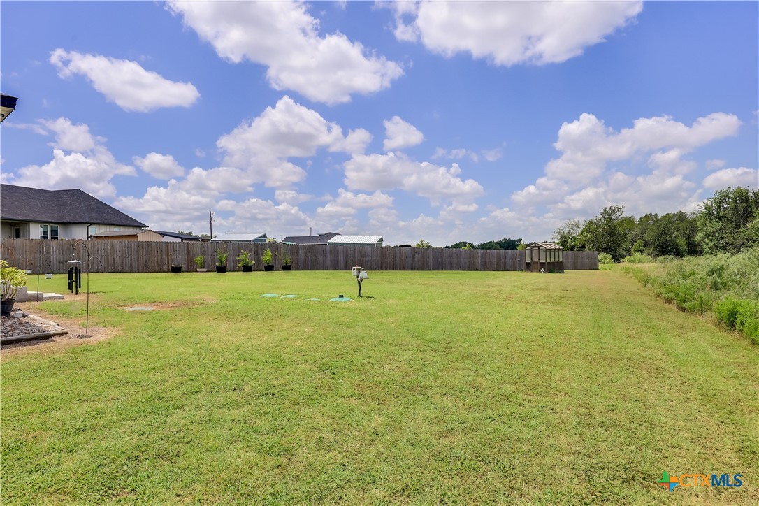 537 Lower Elgin Road Elgin, TX 78621 - Photo 36 of 45