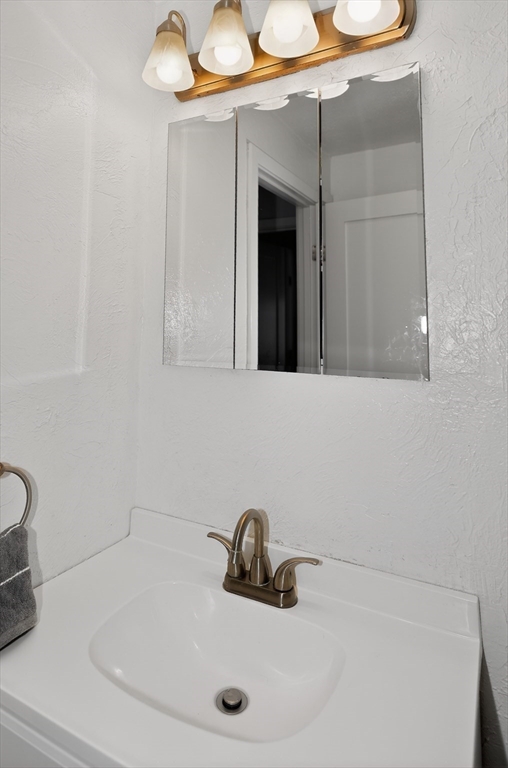 31 Mountview Drive Clinton, MA 01510 - Photo 22 of 28
