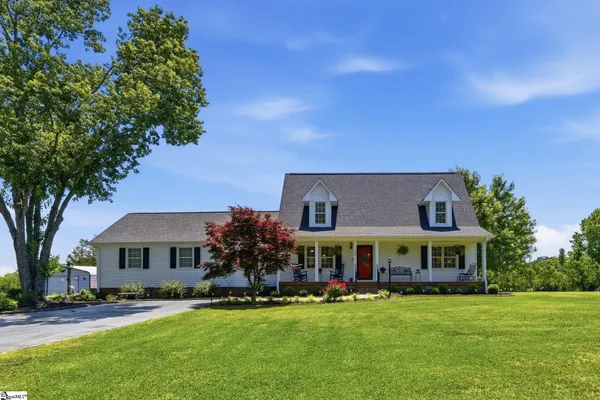 $499,950 | 520 Belle Shoals Road, Pickens, SC 29671