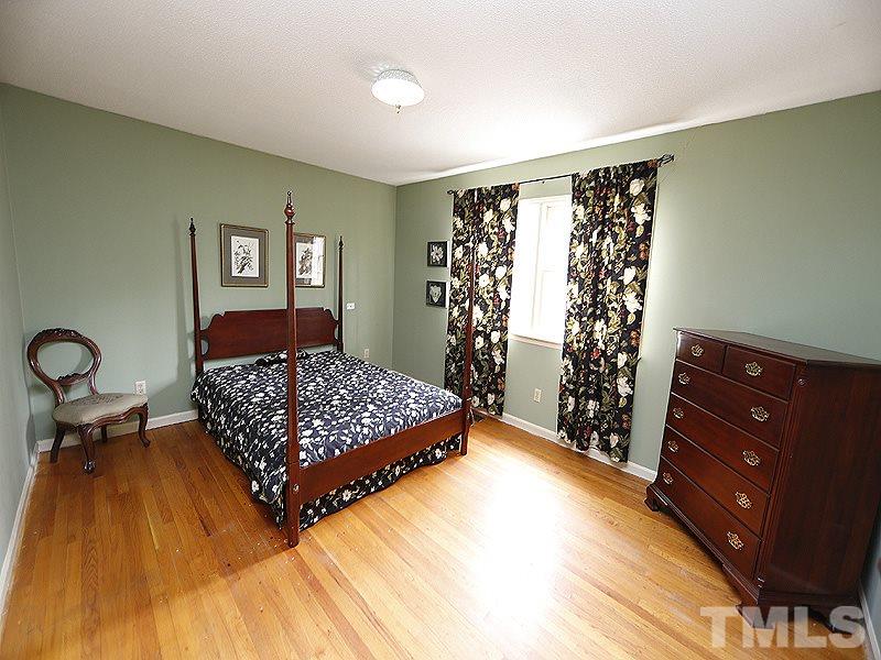 1933 Fountain Ridge Road Chapel Hill, NC 27517 - Photo 21 of 22 Photo from before, when house was furnished.