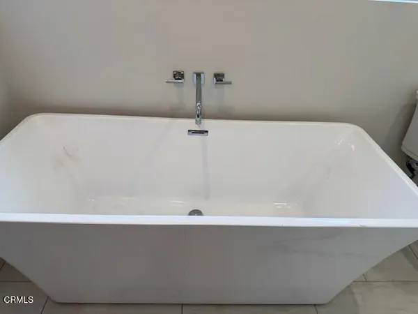 $5,400 | 10754 Nassau Avenue, Sunland, CA 91040