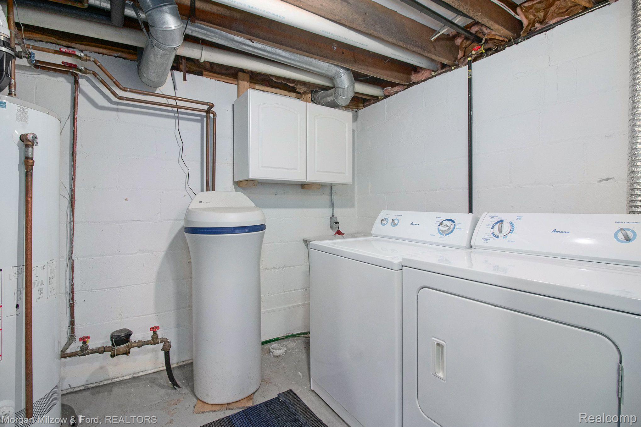 3615 Covert Road Waterford, MI 48328 - Photo 26 of 31 Lower level laundry