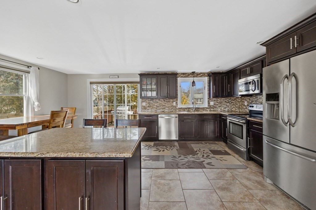3 Atina Road Marshfield, MA 02050 - Photo 9 of 28 Gallery Image 9