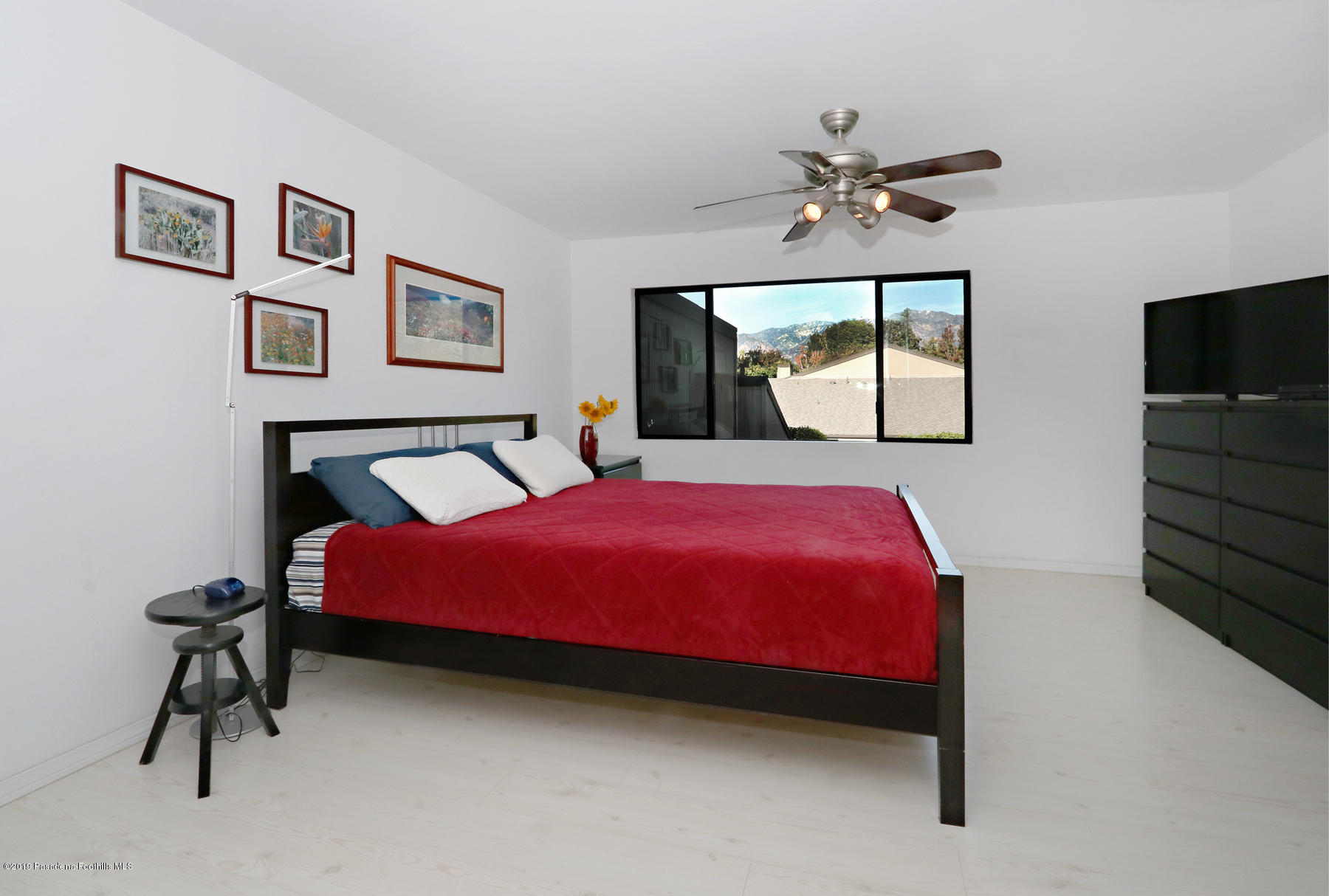 304 North Orange Grove Boulevard Pasadena, CA 91103 - Photo 11 of 22 MLS_15_Bedroom