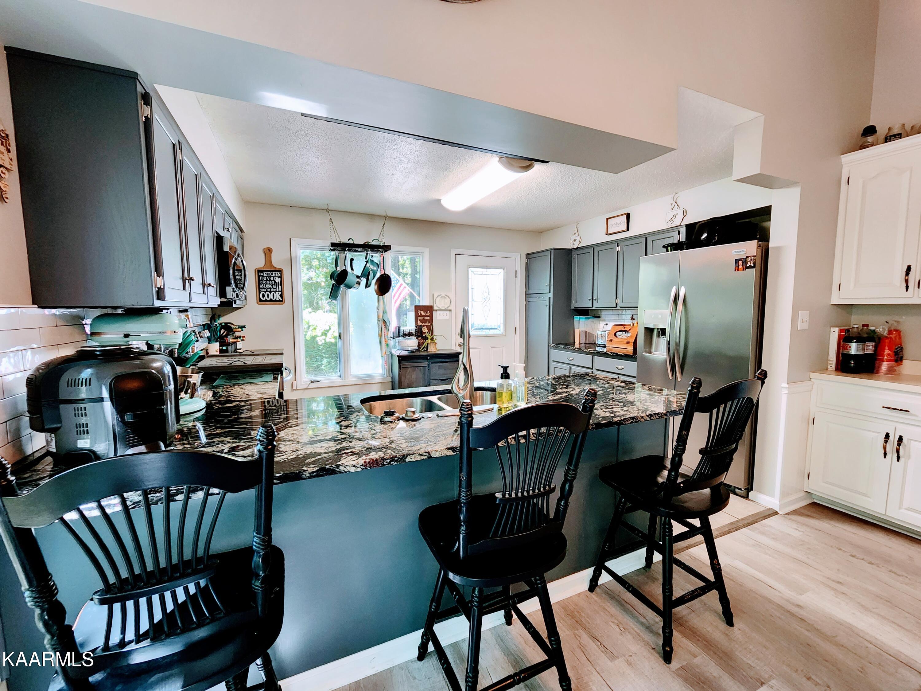 115 Wheat Ridge Oliver Springs, TN 37840 - Photo 7 of 51 Kitchen
