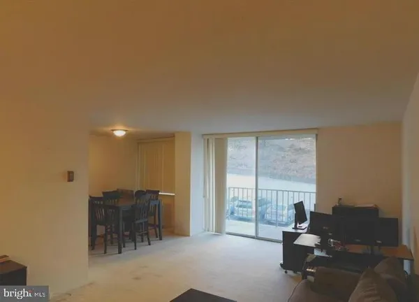 $1,600 | 5565 Columbia Pike, Unit 310, Arlington, VA 22204