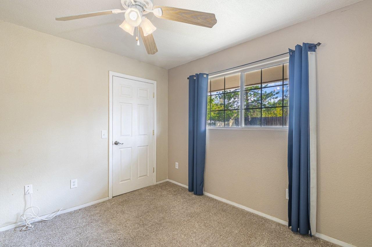 32089 Delaware Road Coarsegold, CA 93614 - Photo 36 of 61 Gallery Image 36