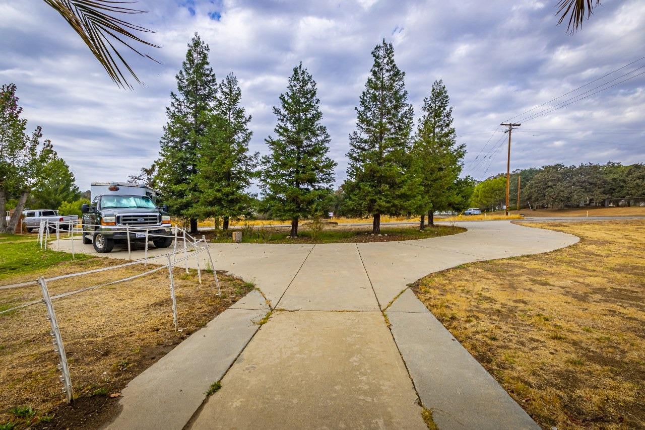 32089 Delaware Road Coarsegold, CA 93614 - Photo 56 of 61 Gallery Image 56