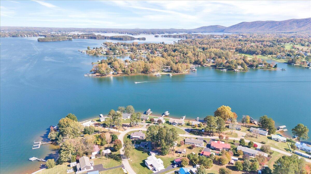 485 Big Cove Drive Penhook, VA 24137 - Photo 52 of 60 52-485 Big Cove Drive_52