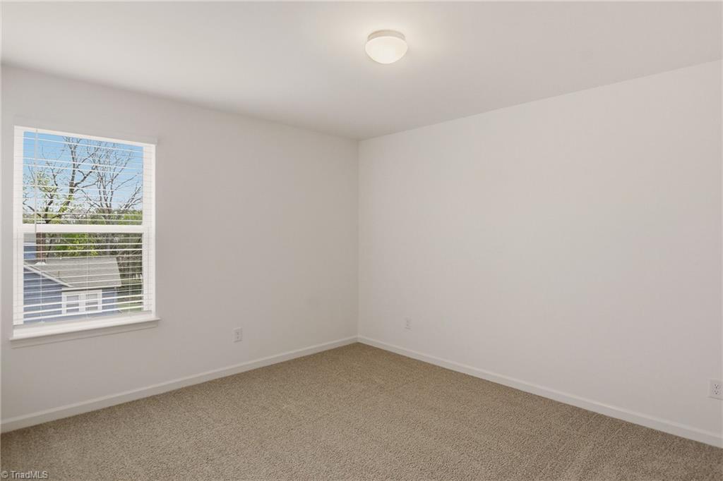 4112 Country Club Road, Unit 1034 Winston-Salem, NC 27104 - Photo 31 of 34