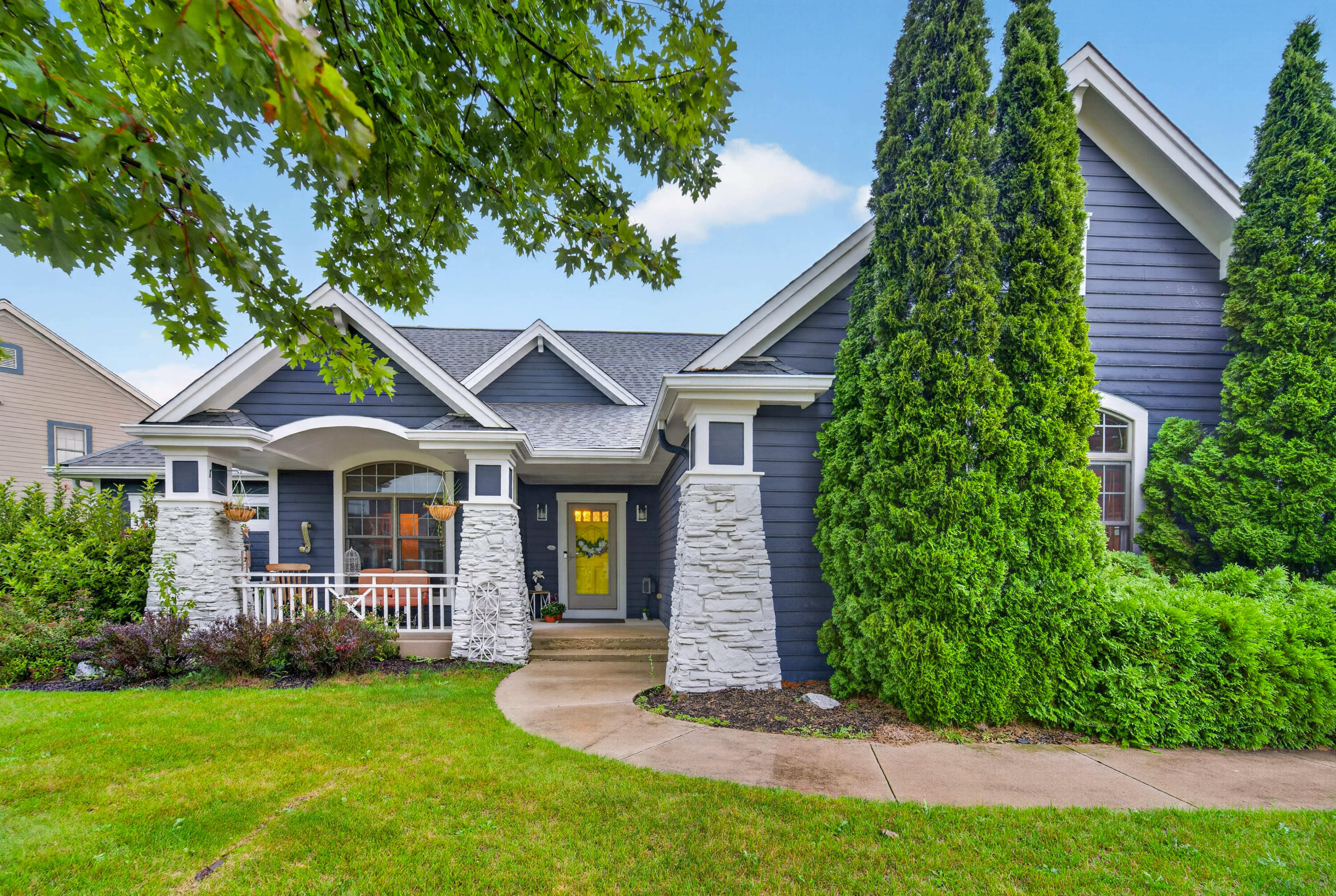 3160 Twin Creeks Rd