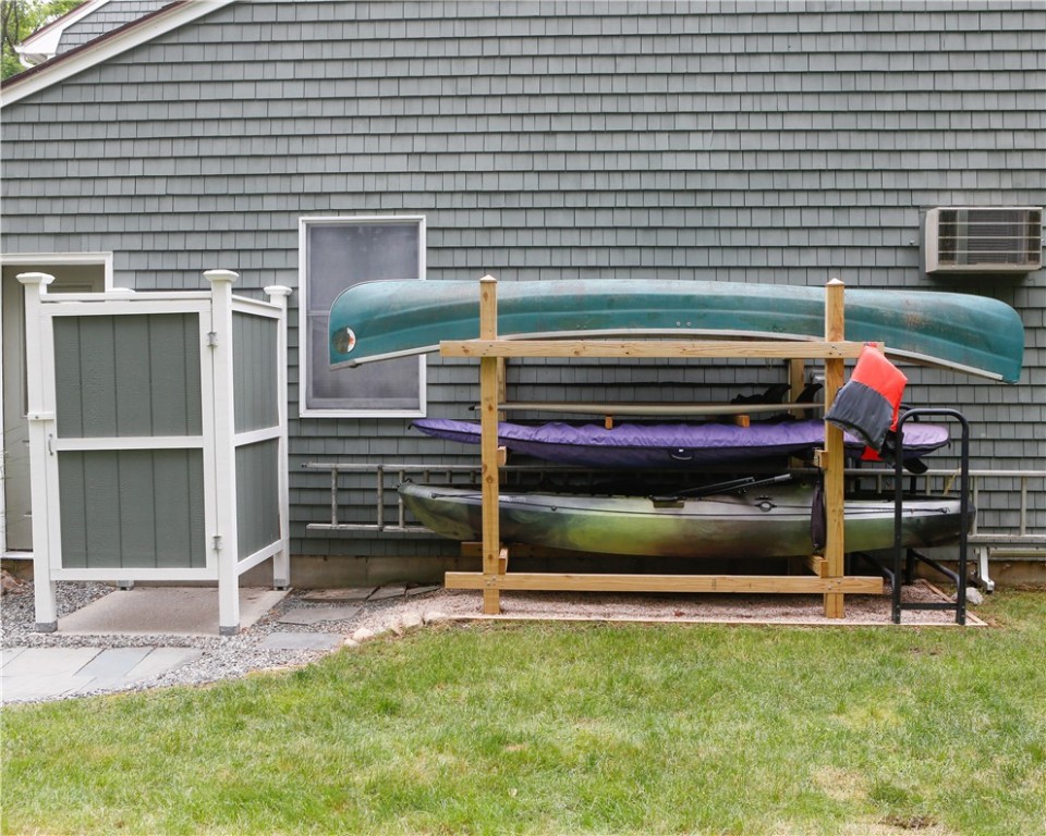 846 Curtis Corner Road South Kingstown, RI 02879 - Photo 4 of 36 Gallery Image 4