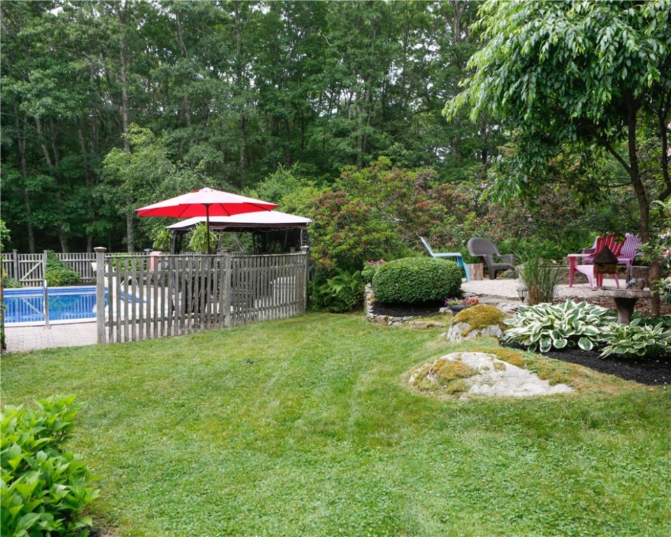 846 Curtis Corner Road South Kingstown, RI 02879 - Photo 9 of 36 Gallery Image 9