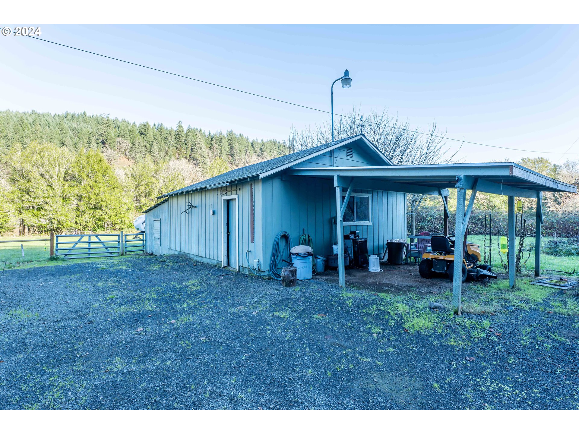 2661 Bullock Road Oakland, OR 97462 - Photo 21 of 25 Gallery Image 21