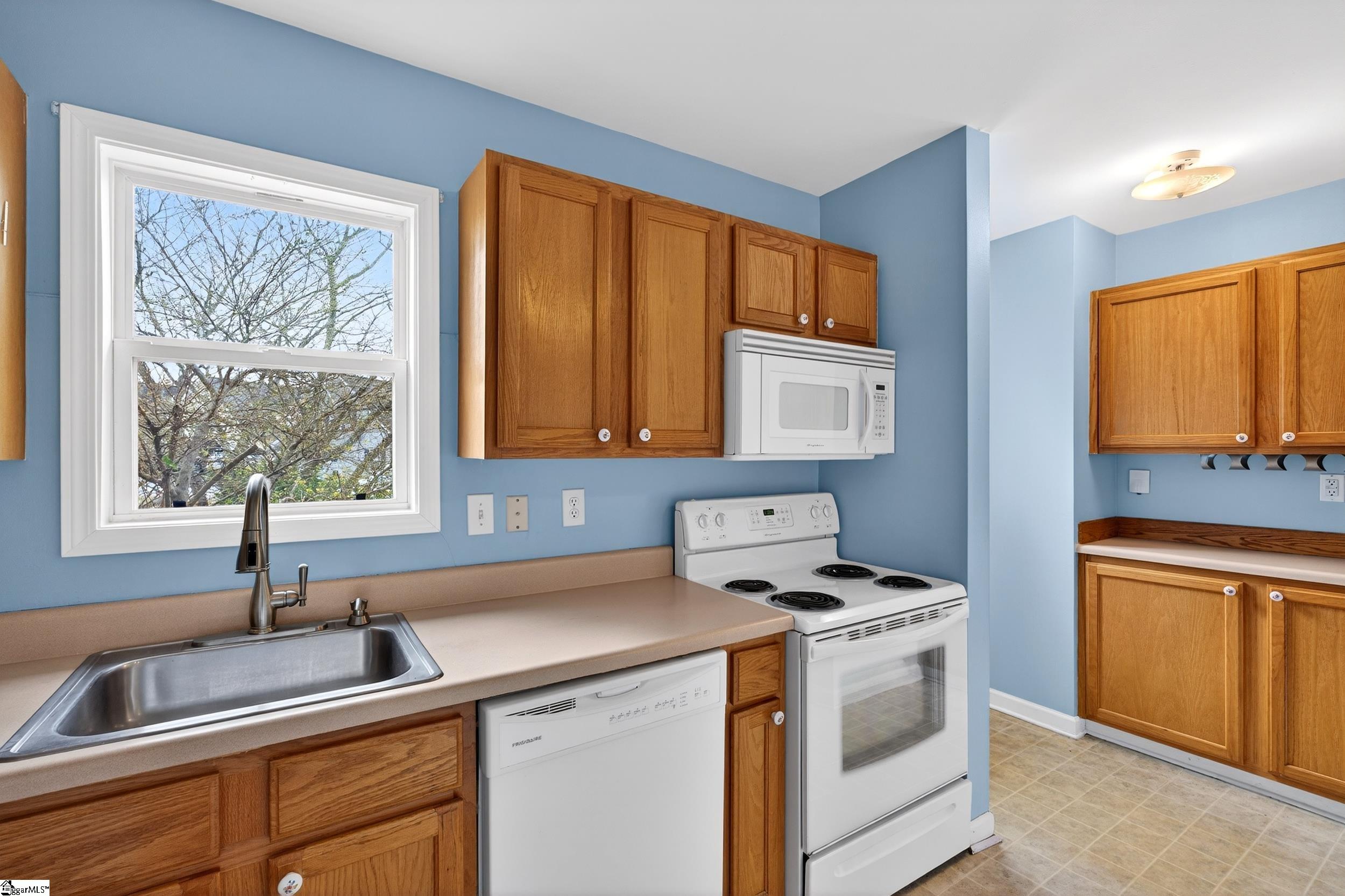 112 Asteria Street Greenville, SC 29607 - Photo 11 of 30 Gallery Image 11