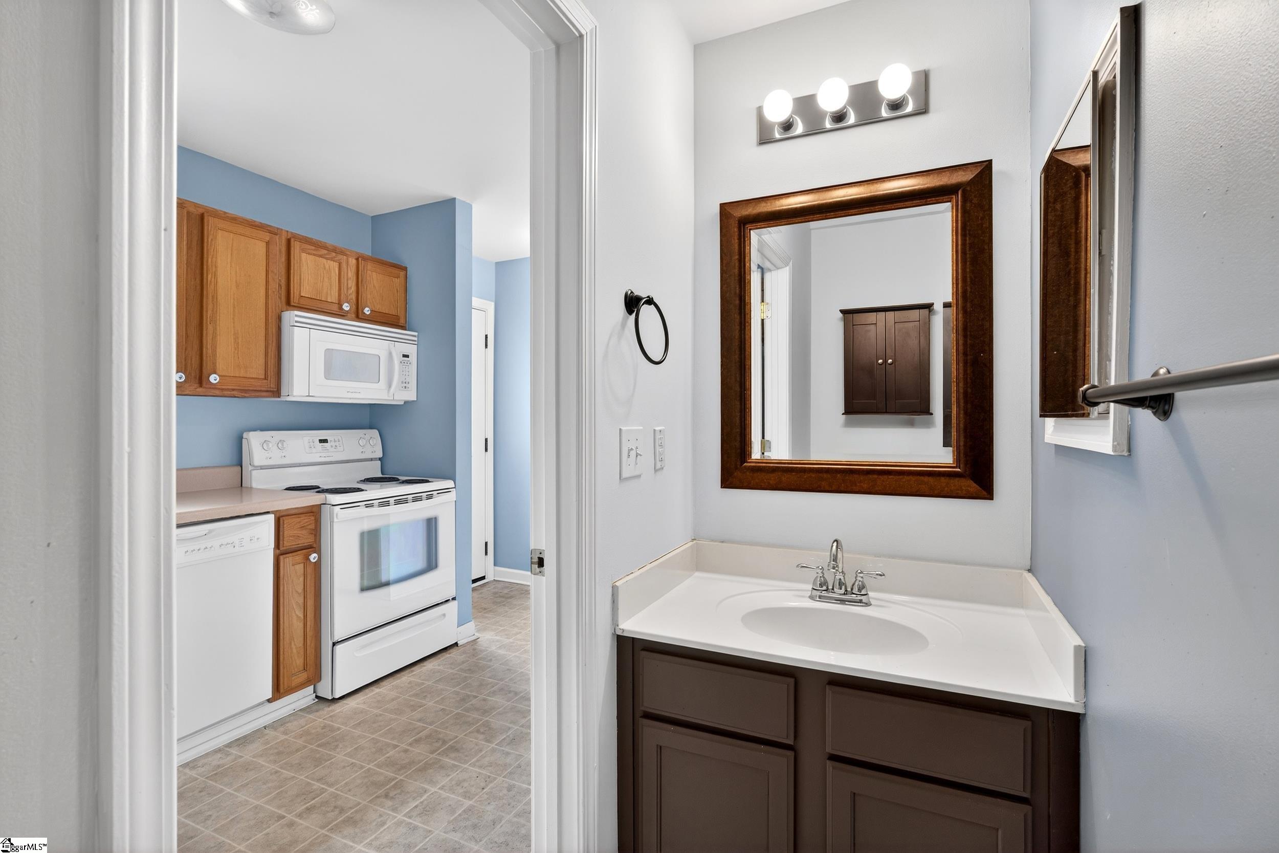 112 Asteria Street Greenville, SC 29607 - Photo 13 of 30 Gallery Image 13