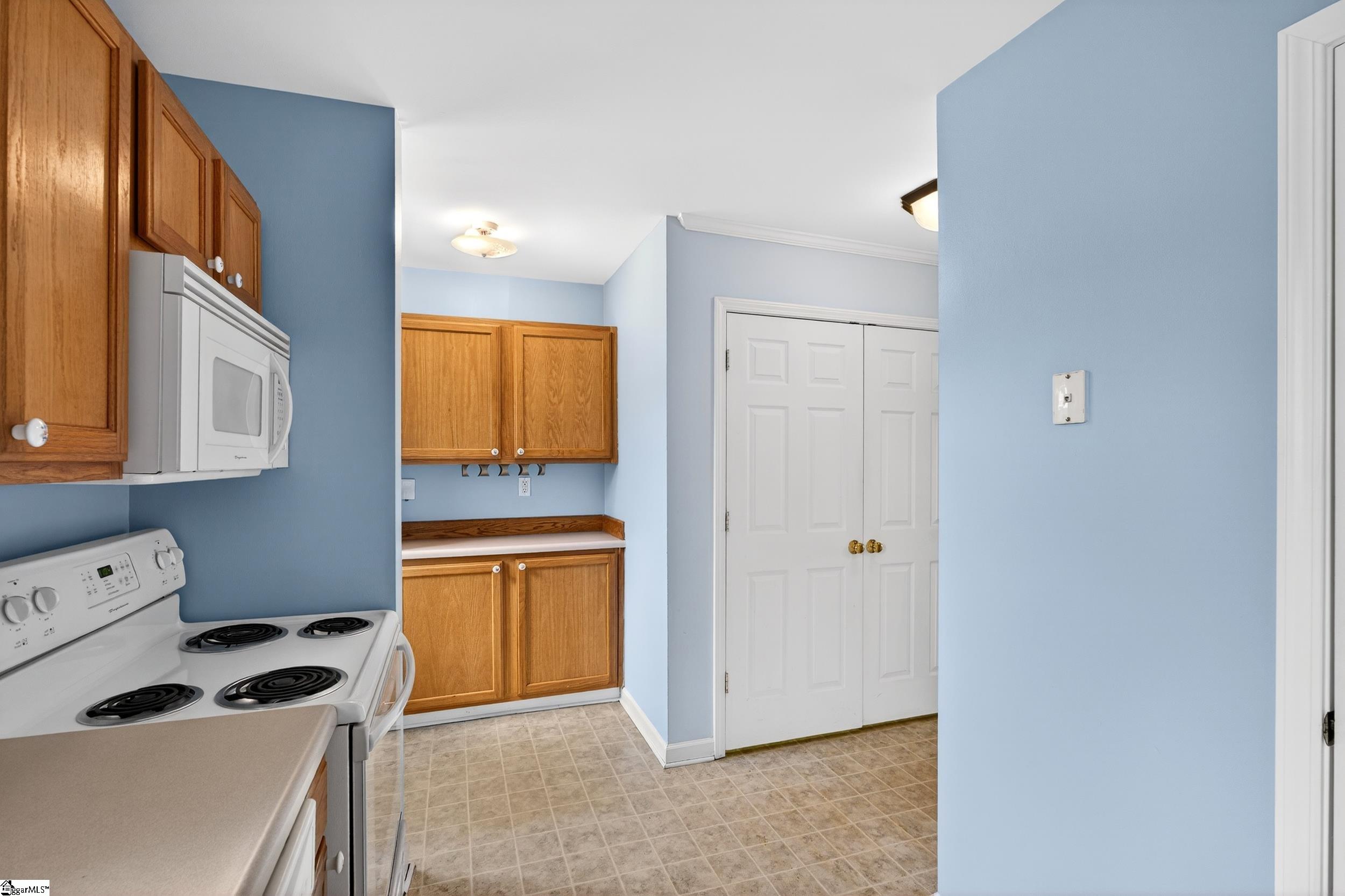 112 Asteria Street Greenville, SC 29607 - Photo 10 of 30 Gallery Image 10