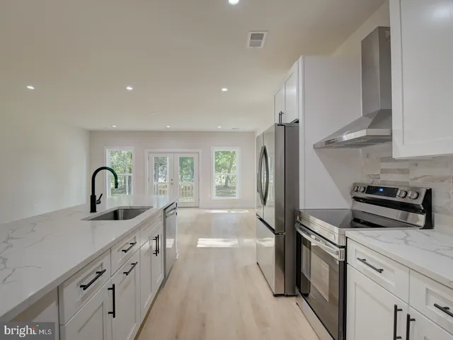 $3,700 | 14750 Jordan Lane, Haymarket, VA 20169