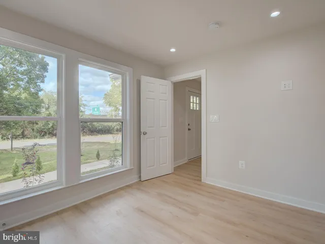 $3,700 | 14750 Jordan Lane, Haymarket, VA 20169