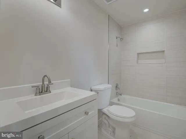 $3,700 | 14750 Jordan Lane, Haymarket, VA 20169