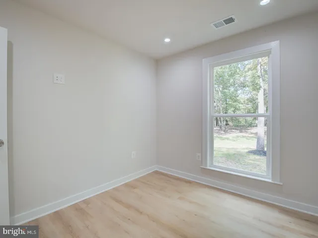 $3,700 | 14750 Jordan Lane, Haymarket, VA 20169