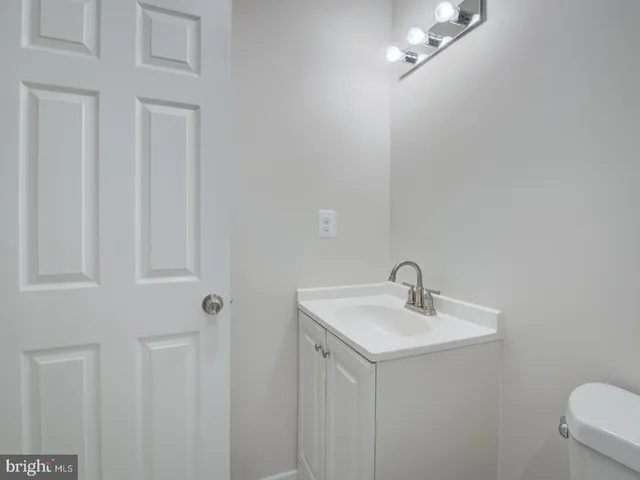 $3,700 | 14750 Jordan Lane, Haymarket, VA 20169