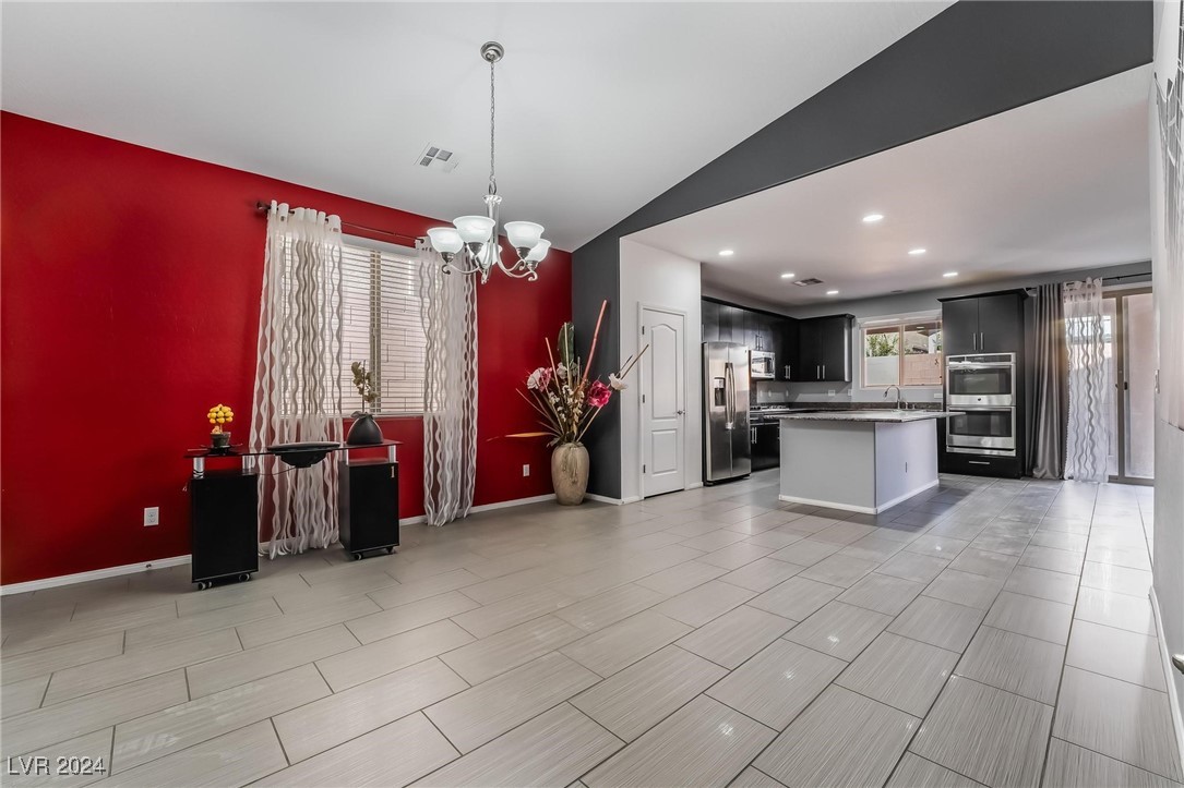 7304 Spring Flower Avenue Las Vegas, NV 89117 - Photo 2 of 36