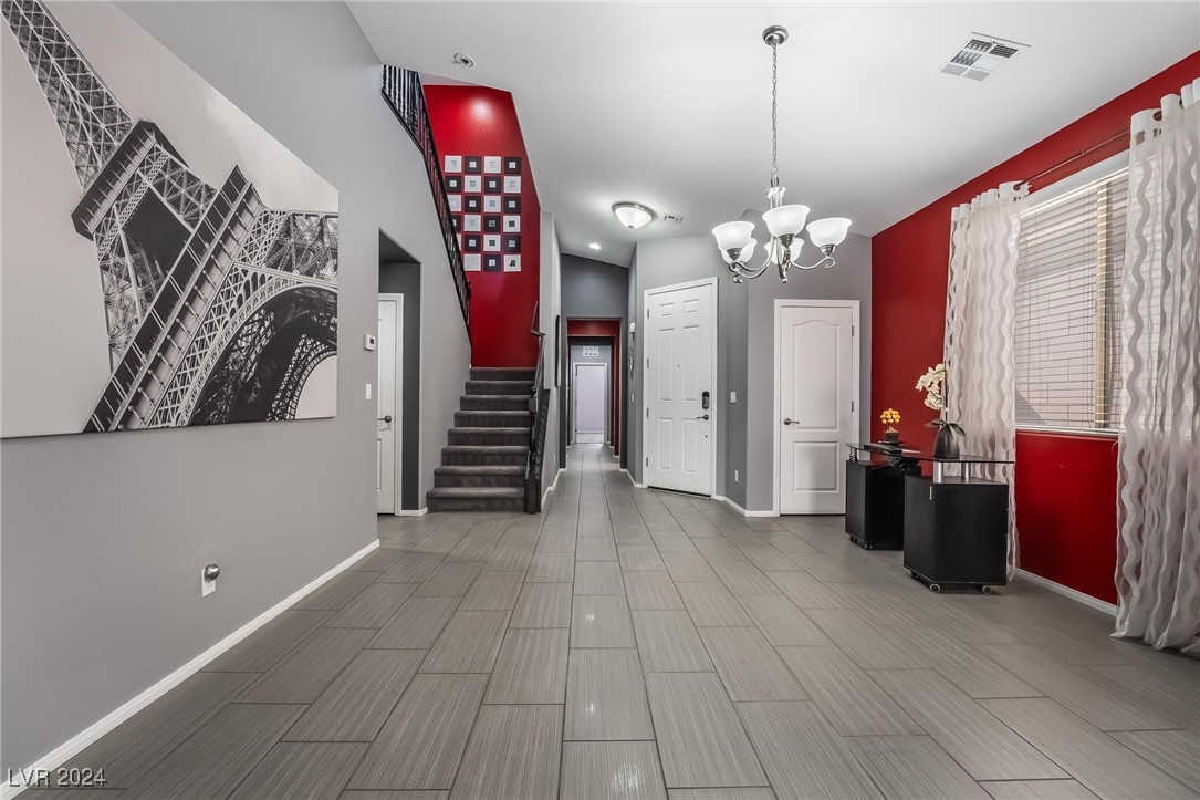 7304 Spring Flower Avenue Las Vegas, NV 89117 - Photo 8 of 36