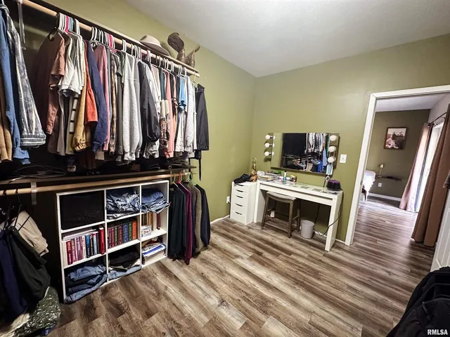 a view of a entryway of the room