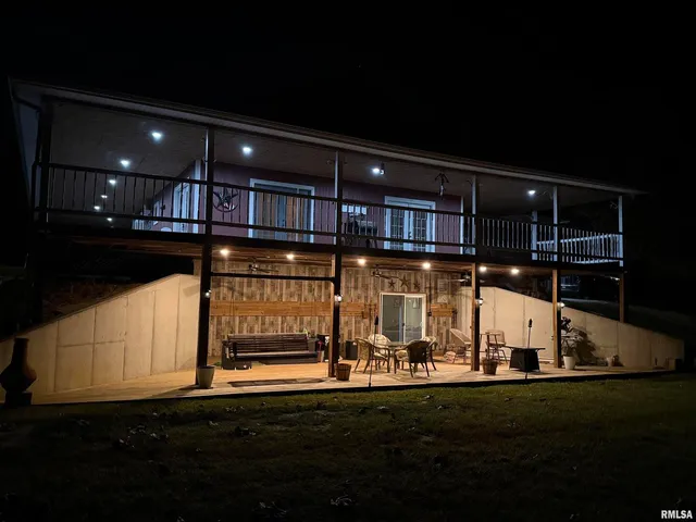 $525,000 | 9358 Leisure Lane, Marion, IL 62959