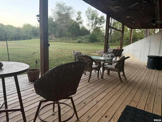 $525,000 | 9358 Leisure Lane, Marion, IL 62959