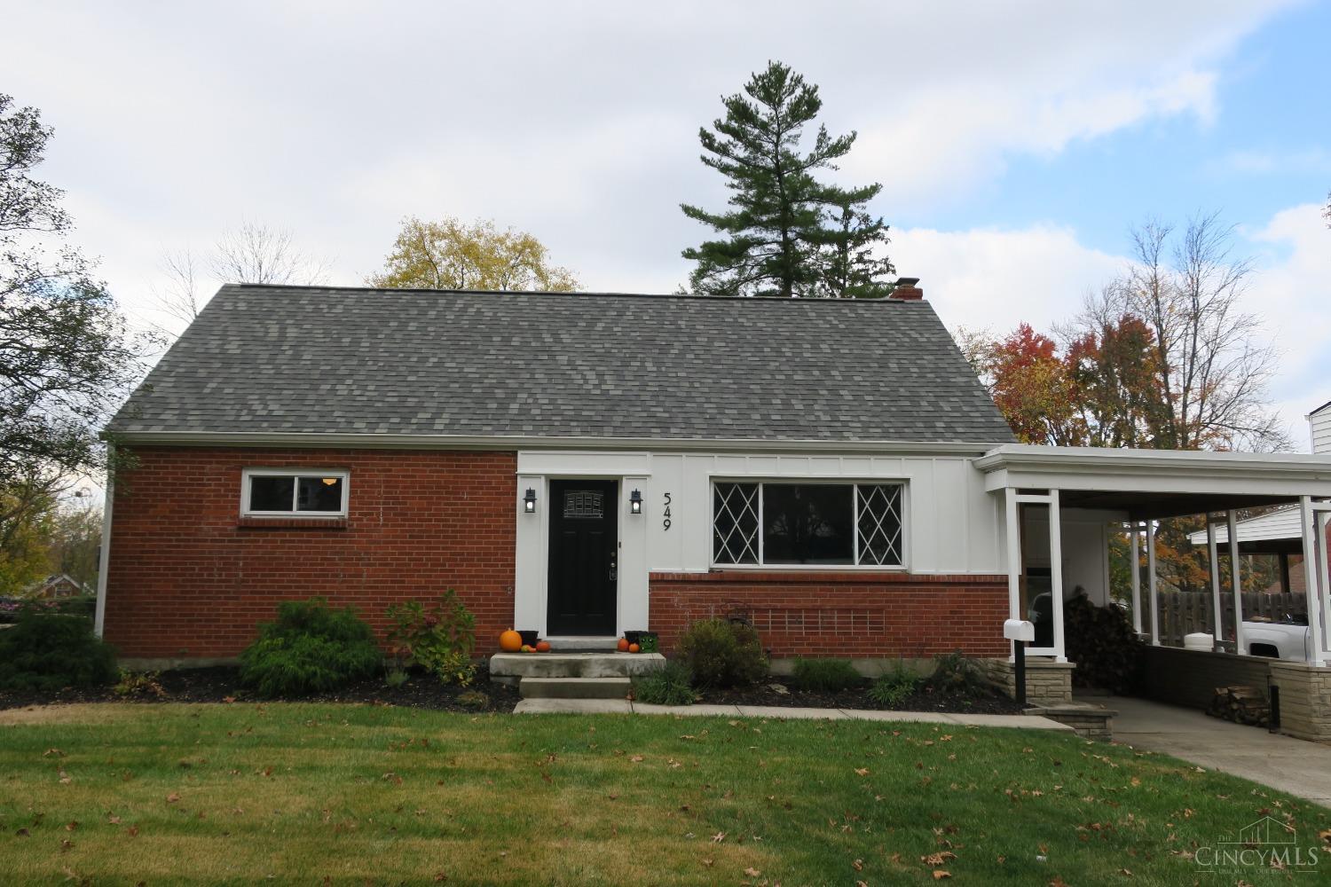 549 Anderson Ferry Road Cincinnati, OH 45238 - Photo 1 of 40