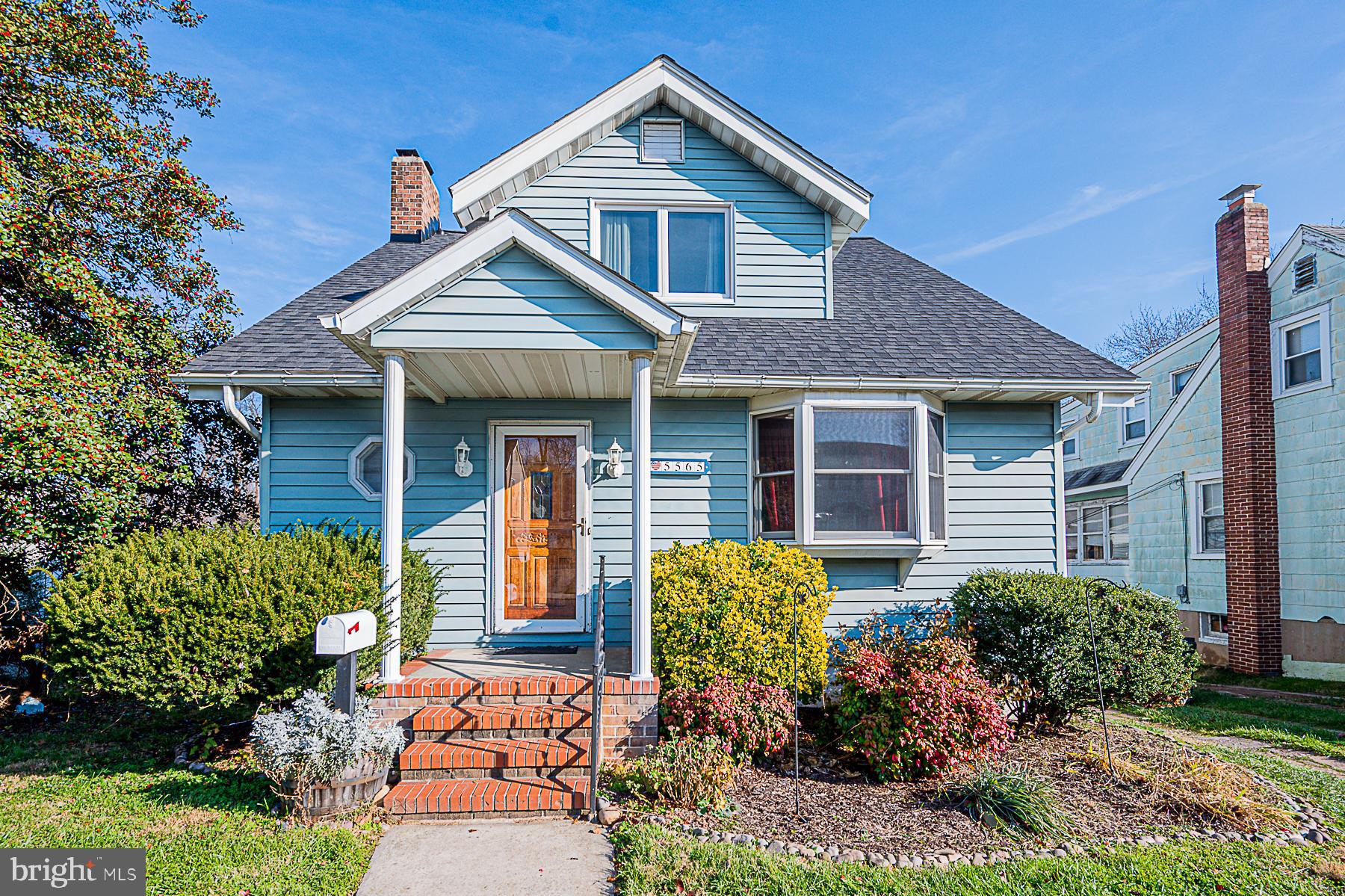5565 Ashbourne Road Baltimore, MD 21227 - Photo 2 of 47 EXTERIOR FRONT